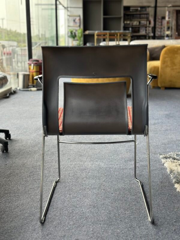 Contemporary Visitor Chair - Image 5