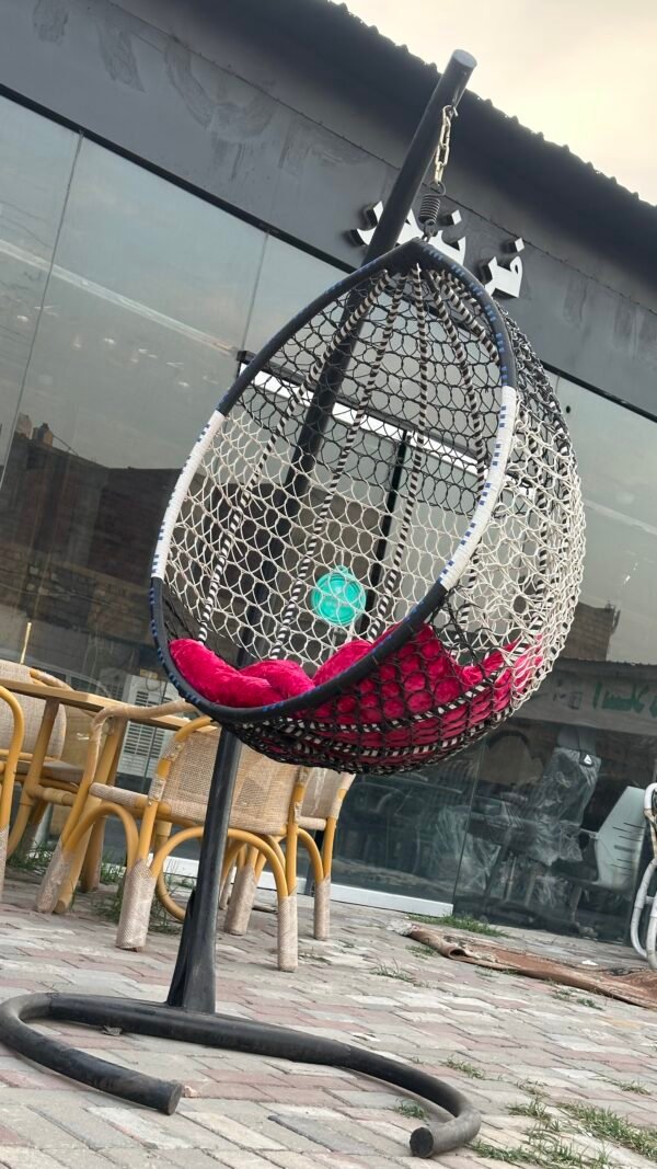 BreezePod Swing Lounger - Image 2