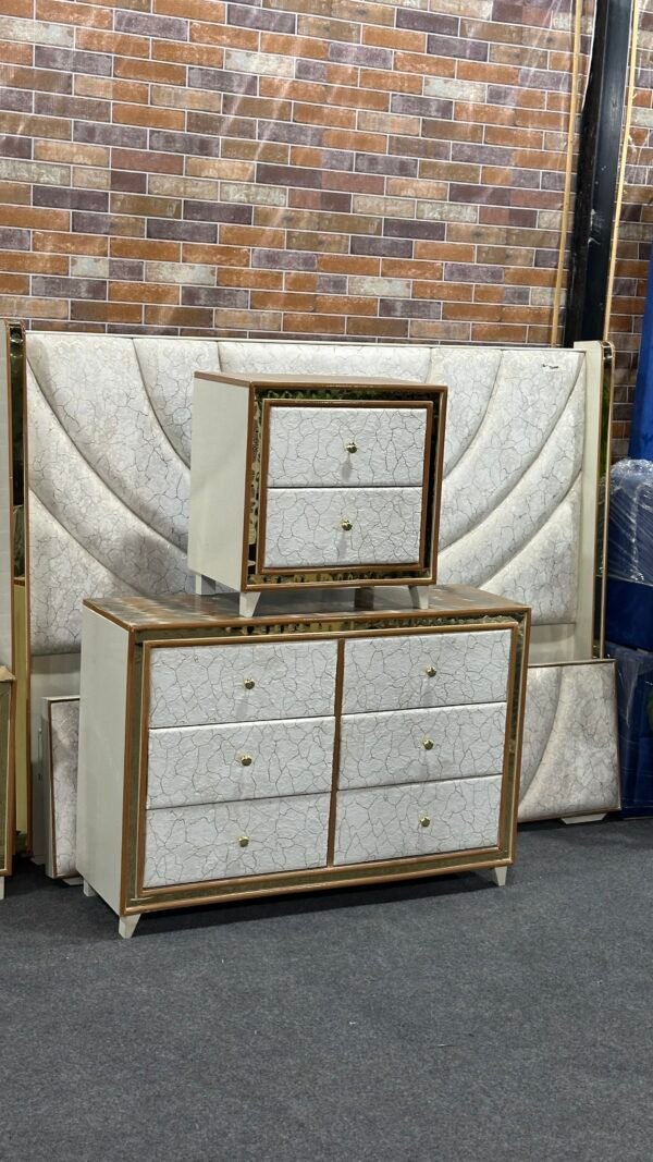 Regalia Luxe Bedroom Set - Image 3