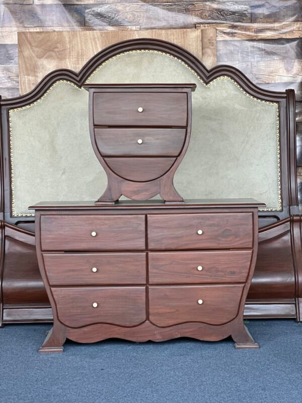 Walnut Royale Bed - Image 3