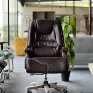 The Regal Executive Chair