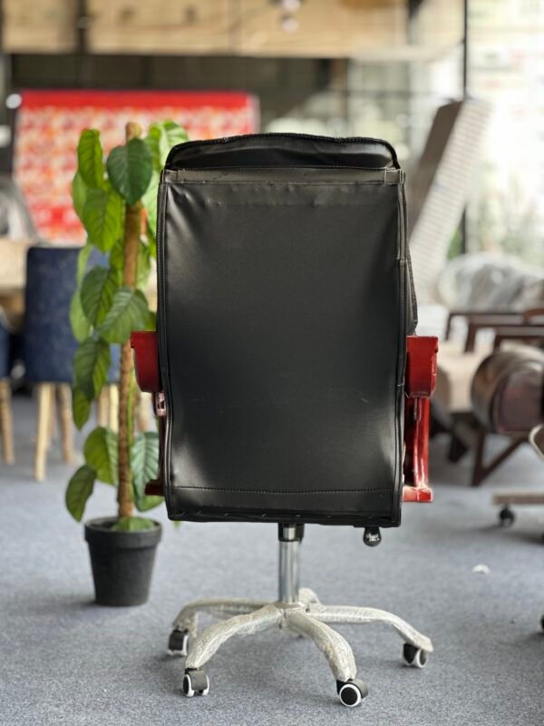 The Diamond Executive Chair - Image 2
