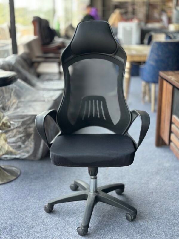 The Apex Mesh Chair.