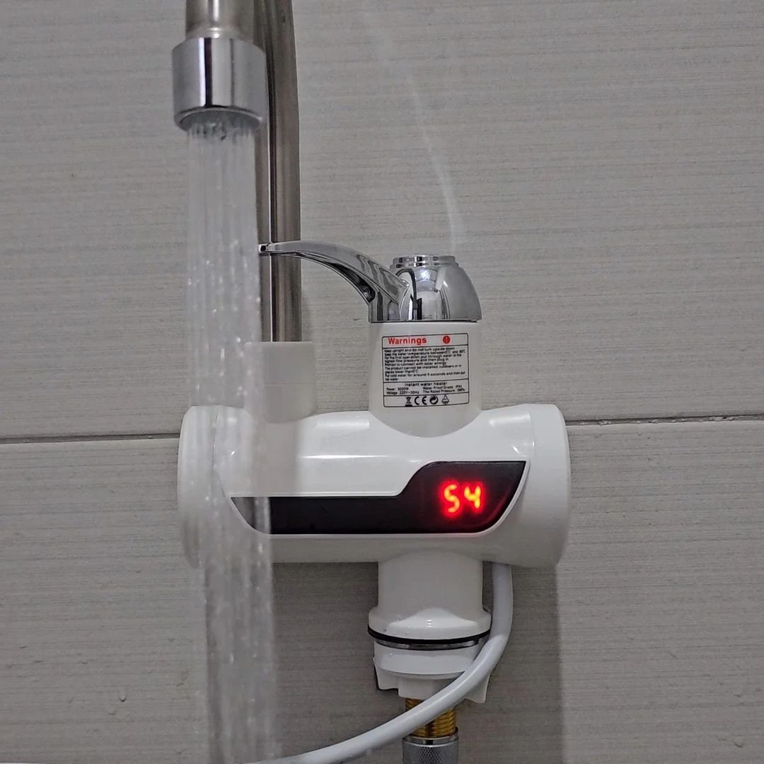 💧 Instant Electric Water Heater Tap – LED Temperature Display