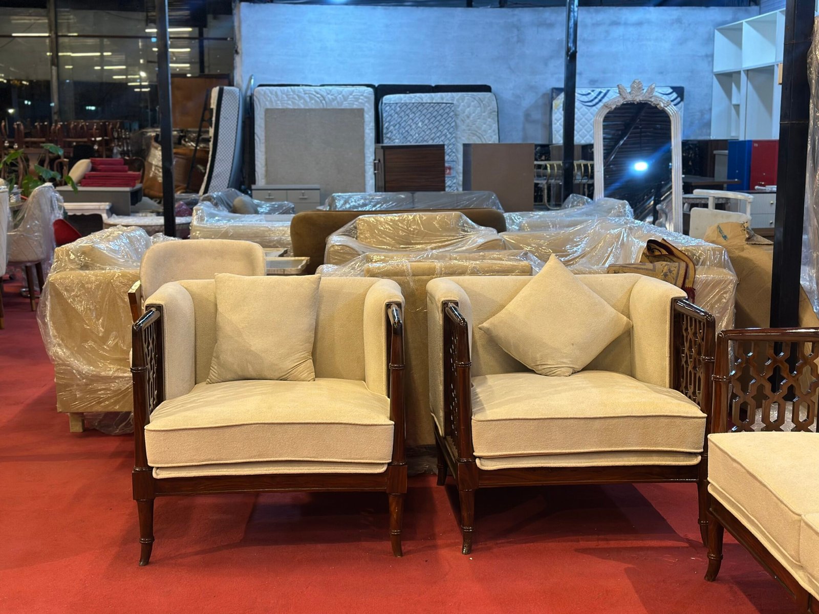Luxury 7 Seater Sofa Set | Premium Living Room Sofa | Modern Design – Islamabad Auctioneers - Image 3