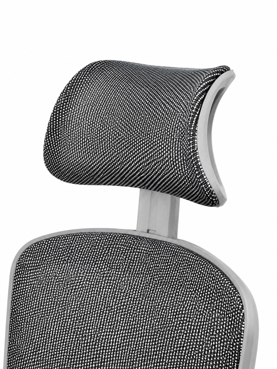 AeroFlex Executive Mesh Chair - Image 3