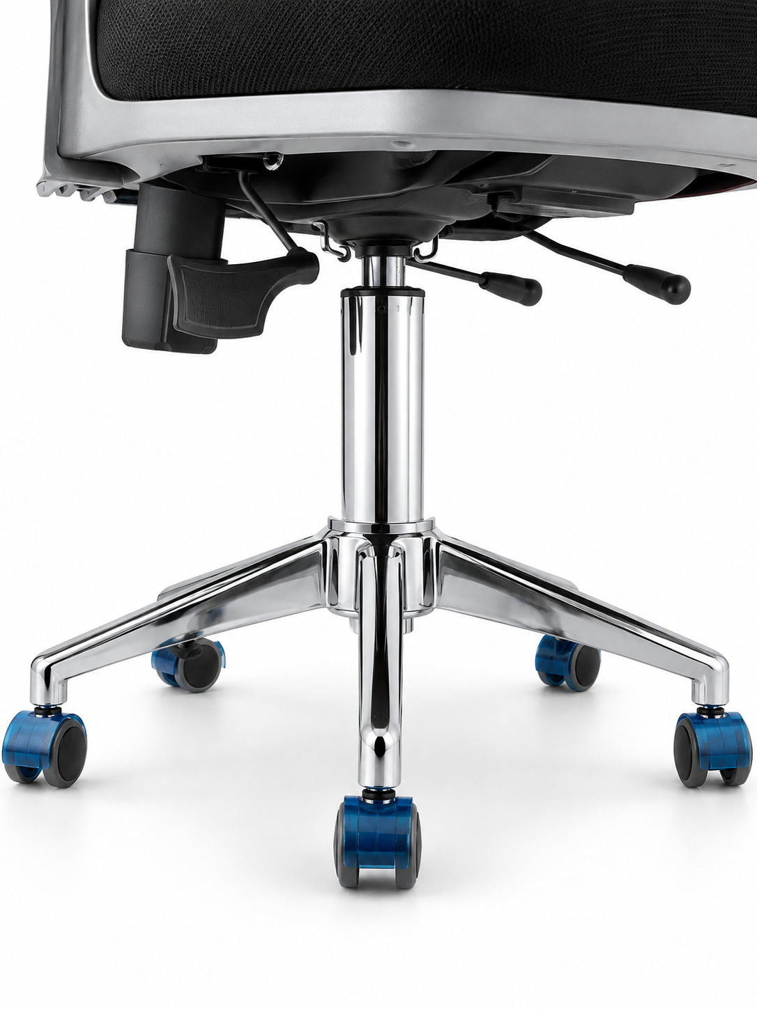 AeroFlex Executive Mesh Chair - Image 4