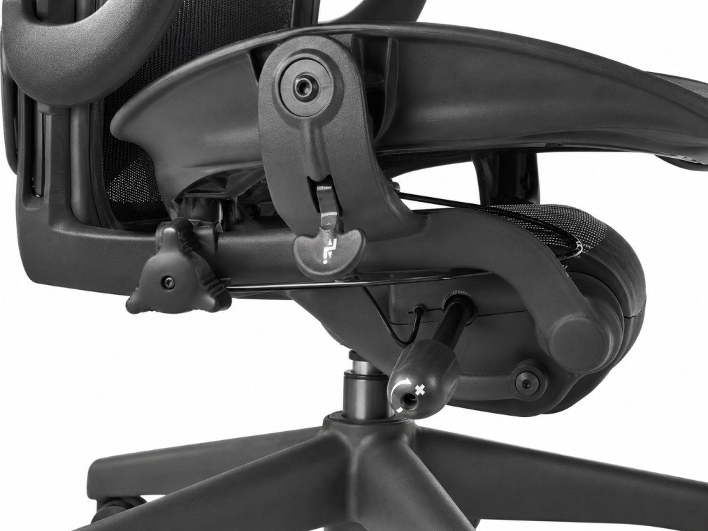 Herman Miller Aeron Ergonomic Office Chair - Image 5