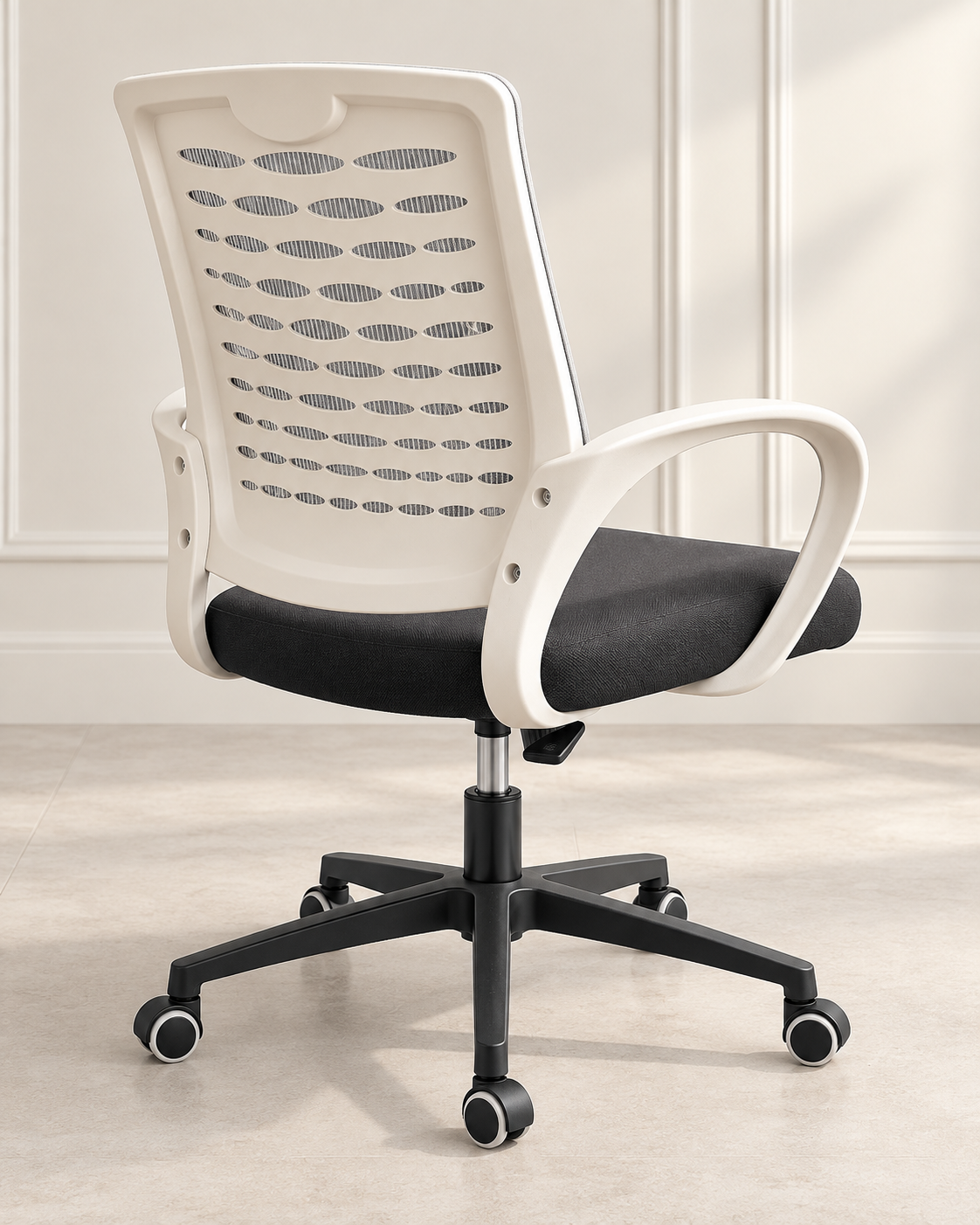 Modern Black Mesh Ergonomic Office Chair - Image 4