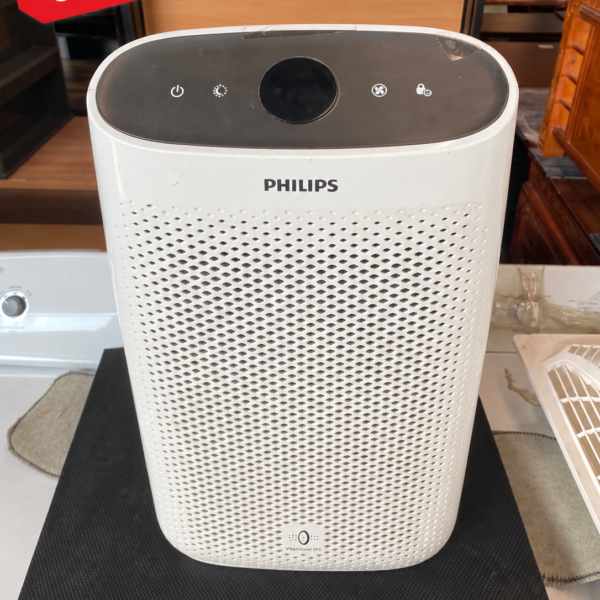 used-philips-air-purifier-with-vitashield-ips